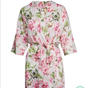 Show Me Your Mumu Robe O/S